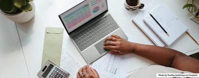 ¿Es mejor comprar de contado o con crédito?