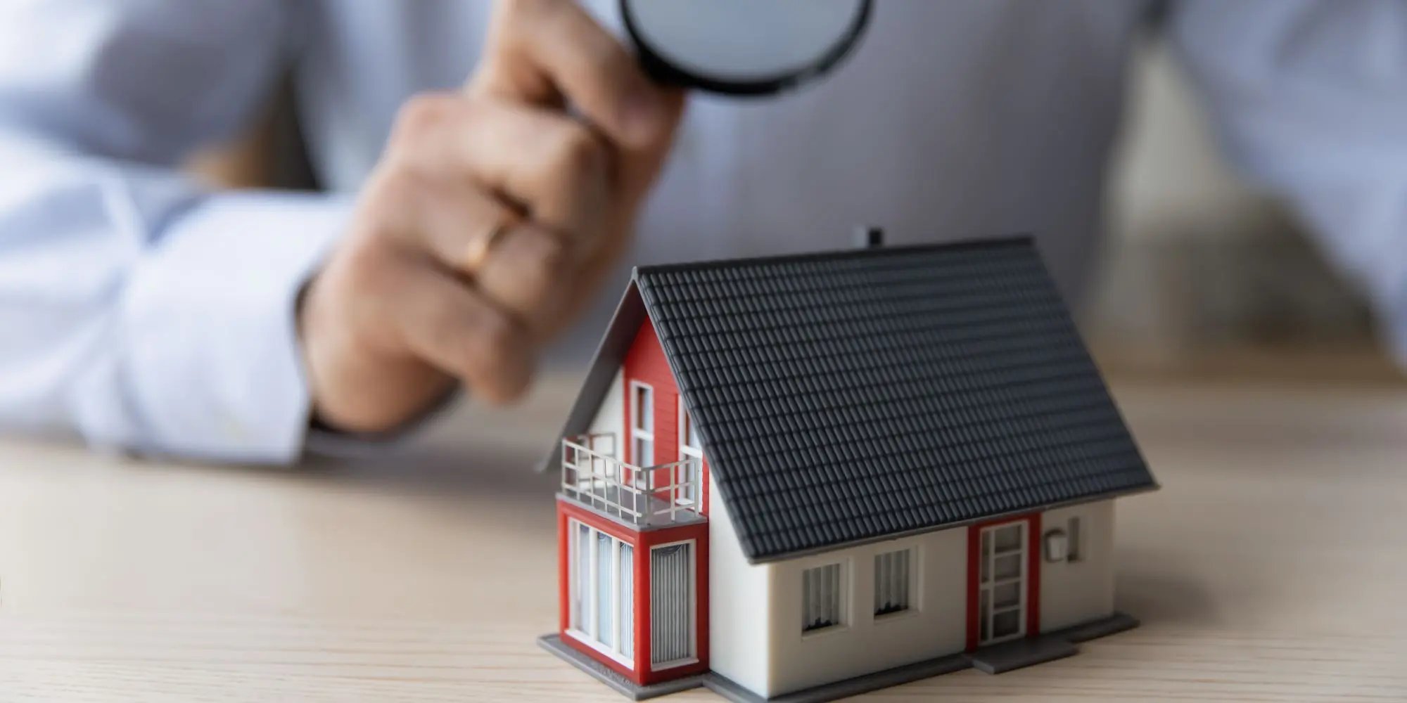 ¿Qué son los avalúos inmobiliarios y cuál es su importancia en la venta de propiedades?