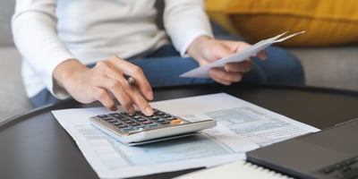 Cómo determinar el precio adecuado de la renta de tu propiedad con estos consejos expertos.